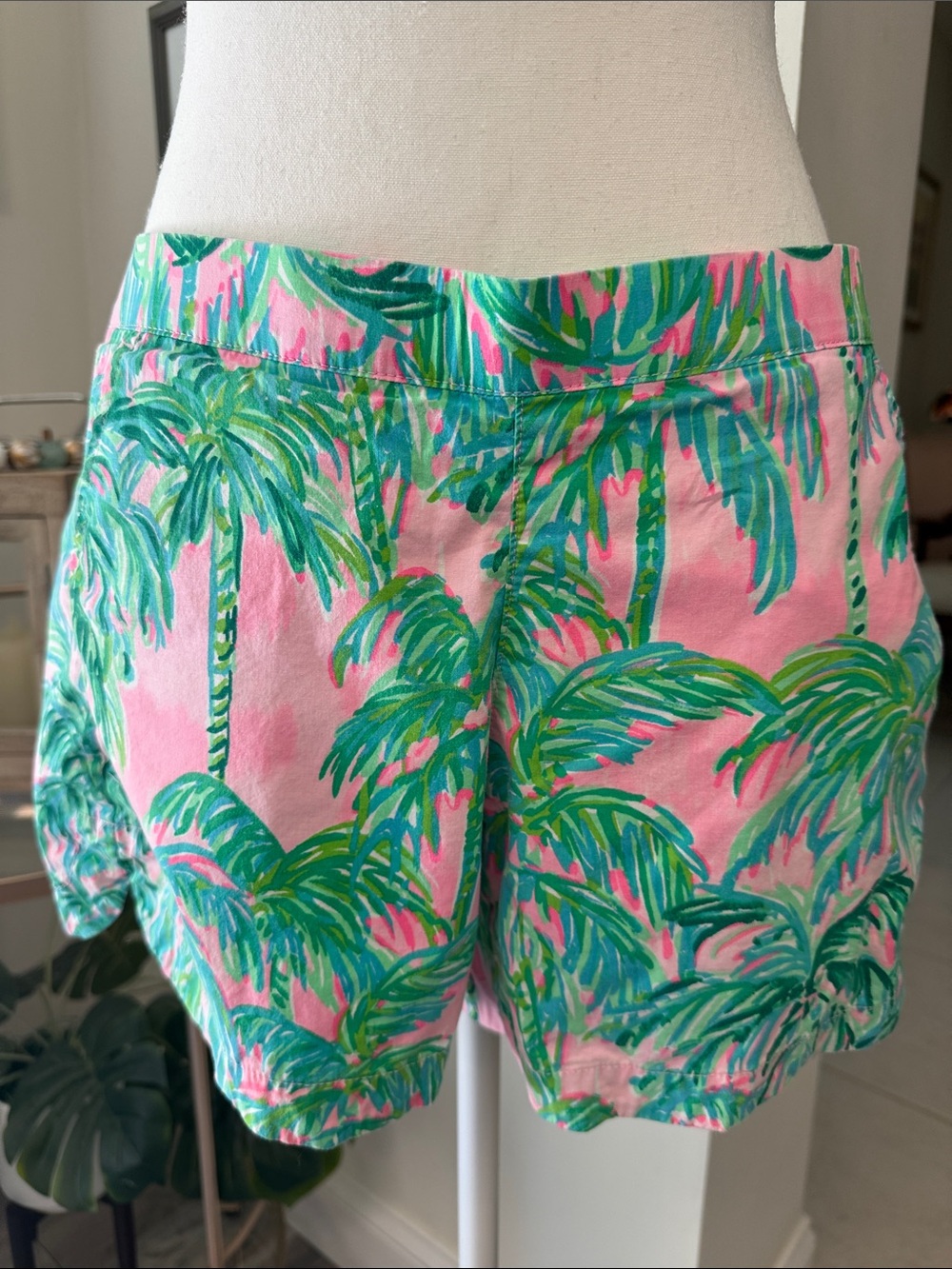 Lilly Pulitzer Women's Tropical Palm Print Pink Shorts